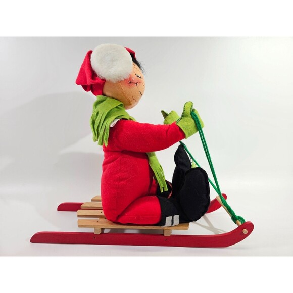 VINTAGE 1980s 14" Annalee Mobilitee Doll Girl Sled Sleigh Christmas Holiday Deco - Picture 4 of 9